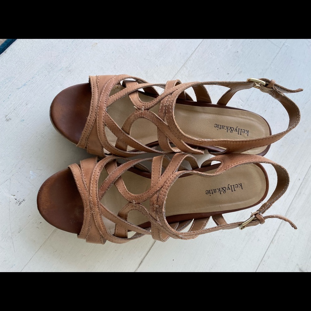 Kelly&Katie tan wedges. Like new. - Picture 3 of 7